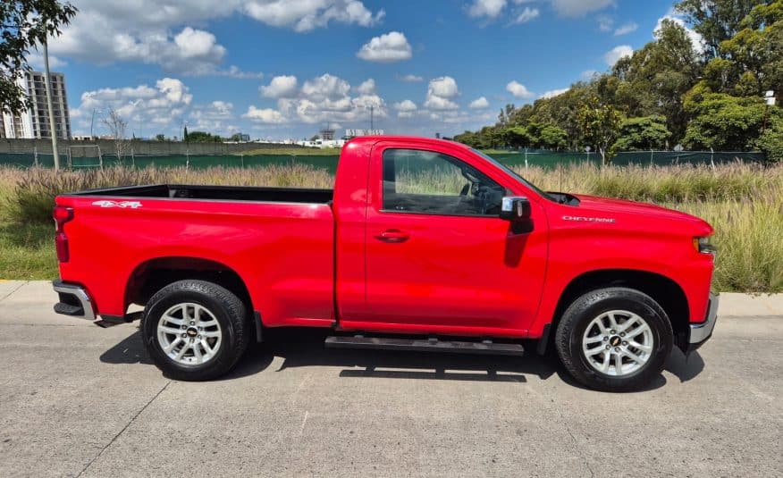 Chevrolet Cheyenne LT 2021