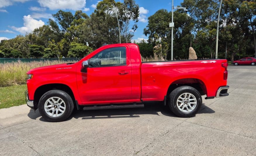 Chevrolet Cheyenne LT 2021