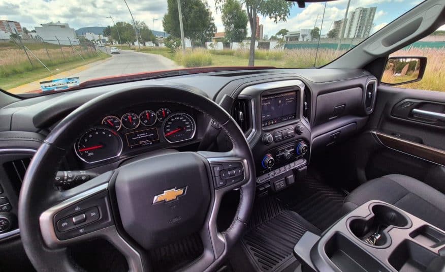 Chevrolet Cheyenne LT 2021