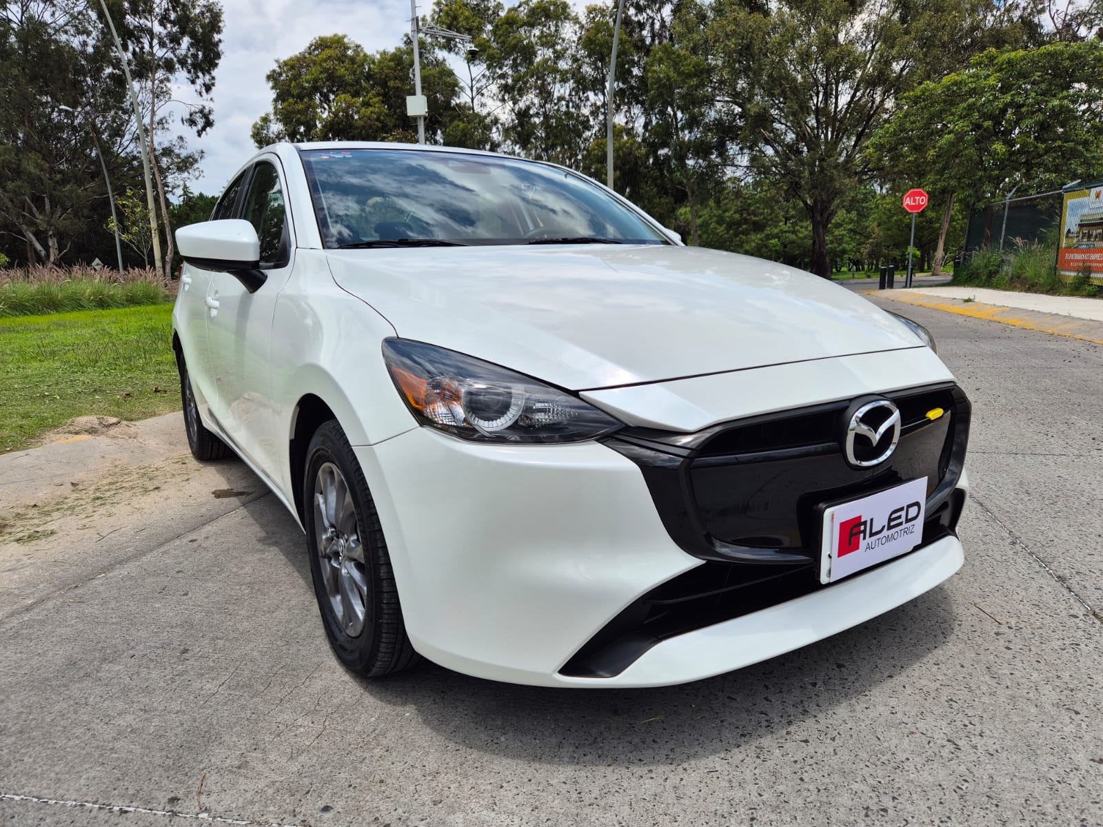 Mazda 2 Sport 2026