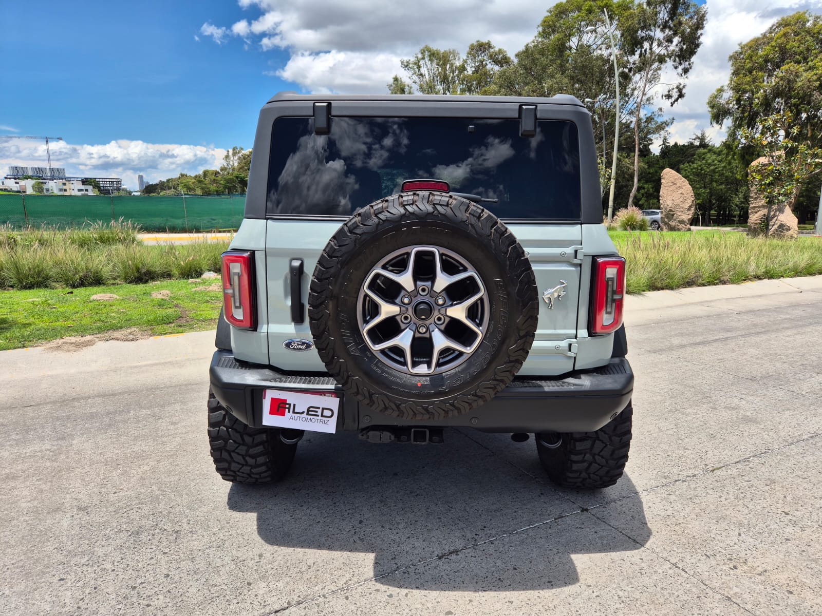 Ford Bronco Badlands 2023 V6