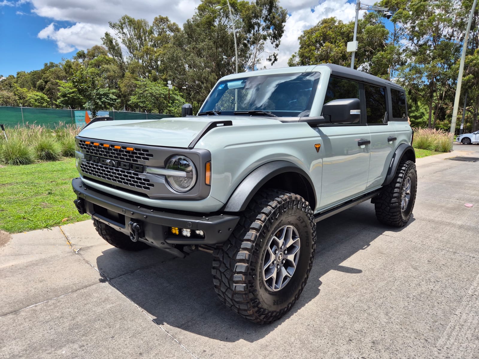 Ford Bronco Badlands 2023 V6