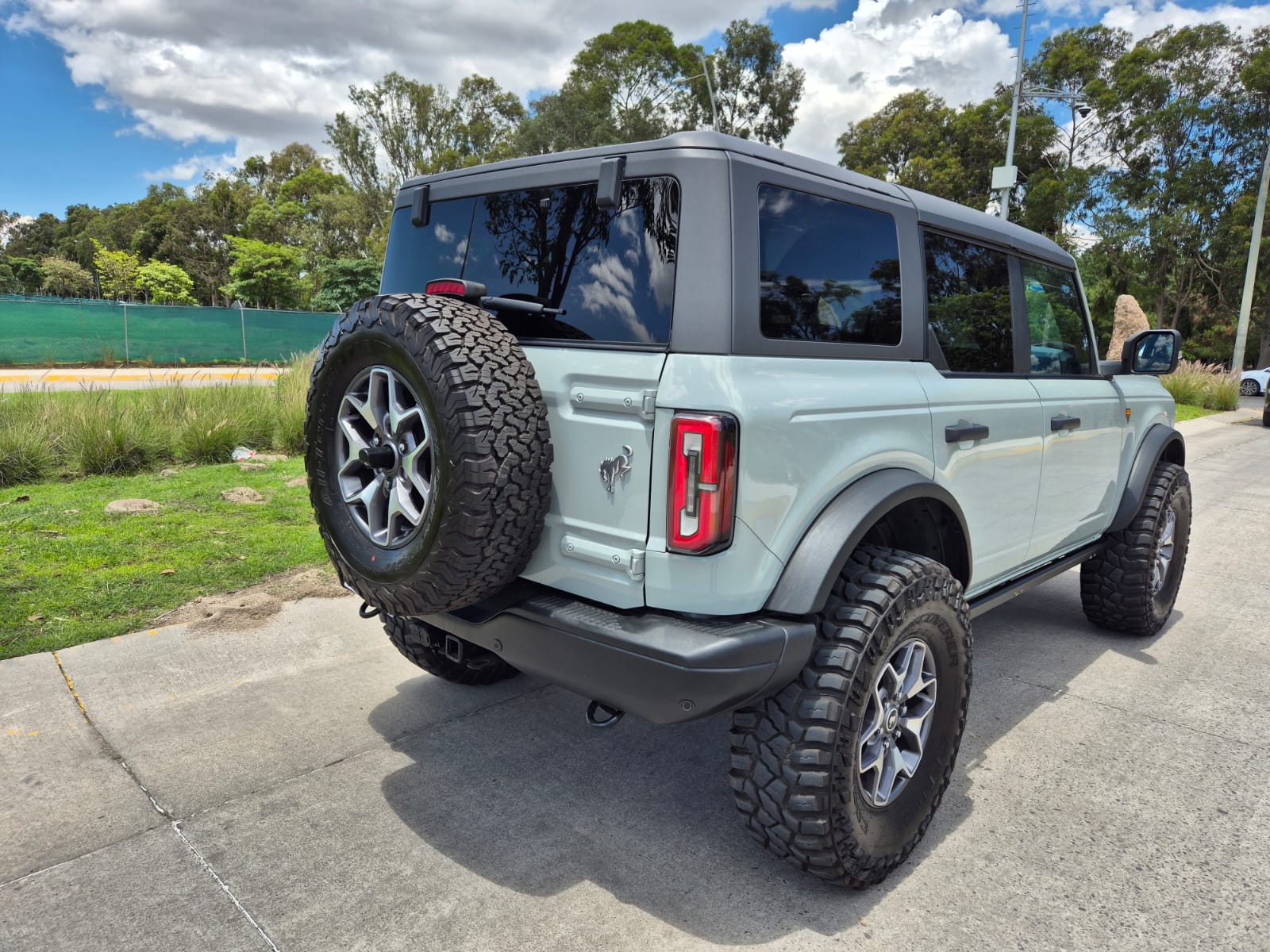 Ford Bronco Badlands 2023 V6
