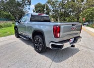 GMC Sierra SLE 4X4 reg cab