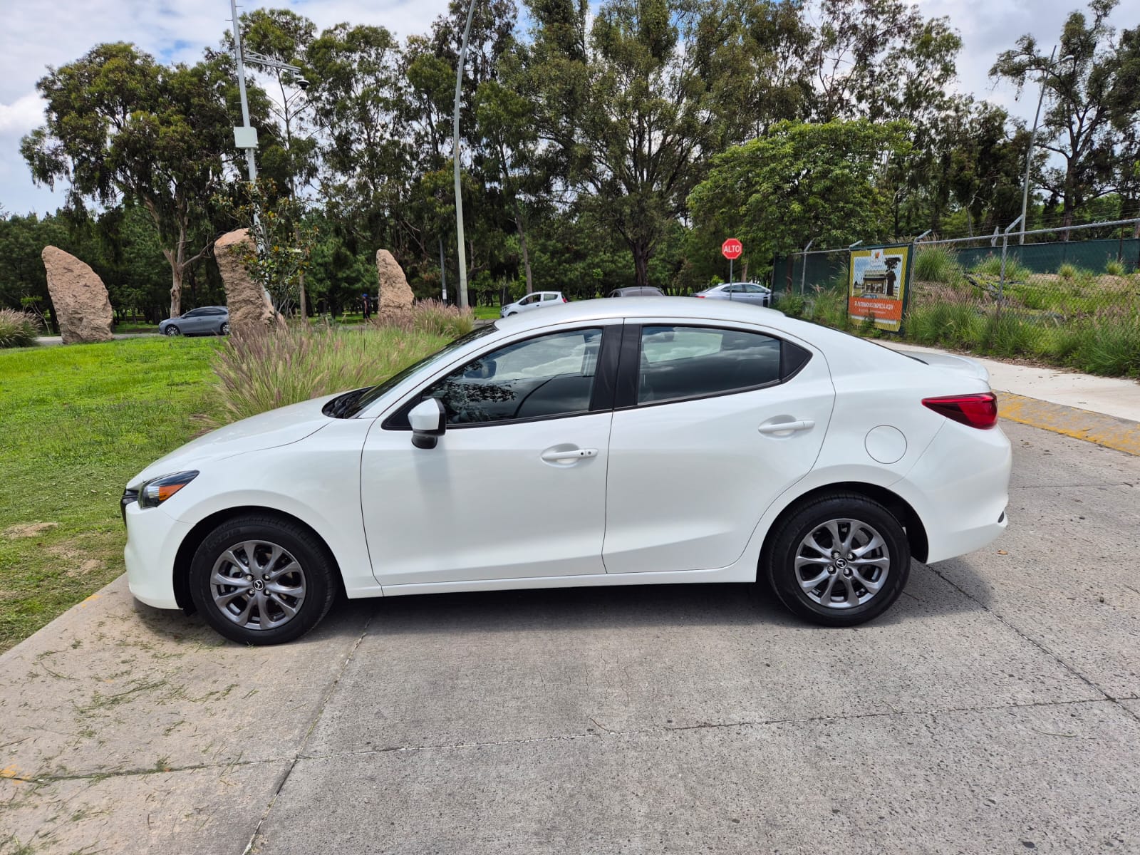 Mazda 2 Sport 2026