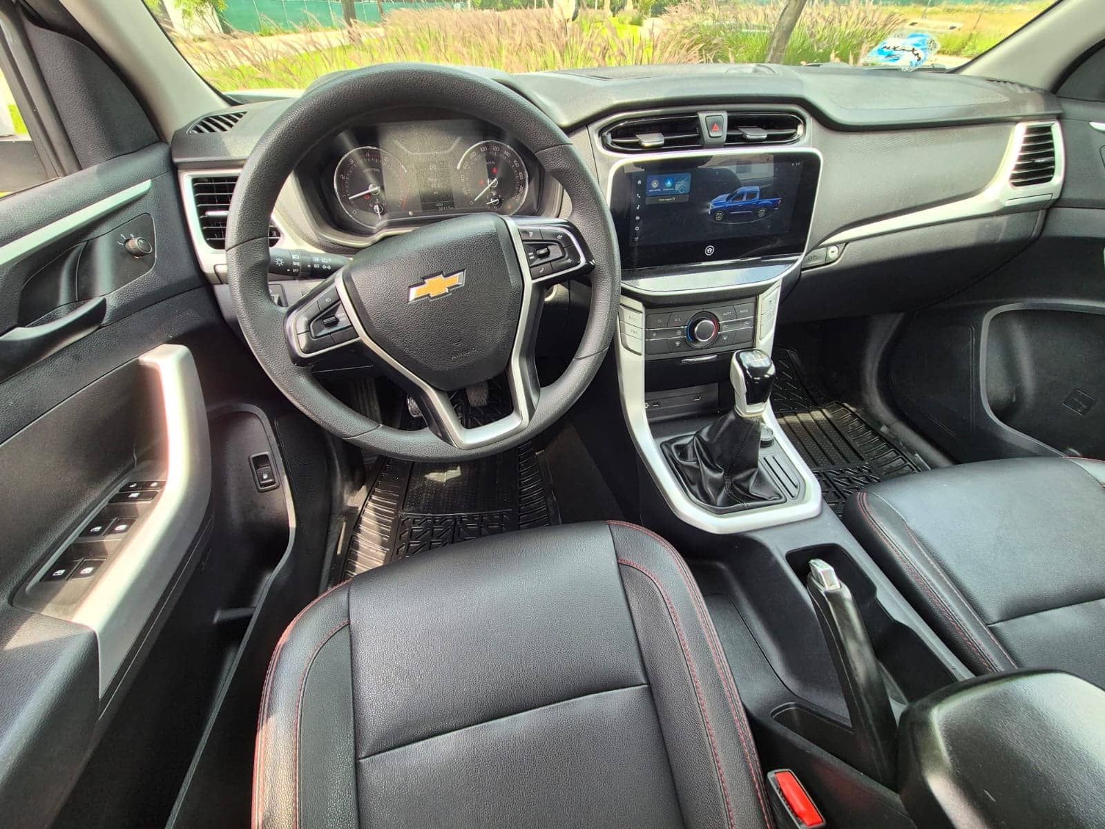 Chevrolet S-10 LT crew cab 2024