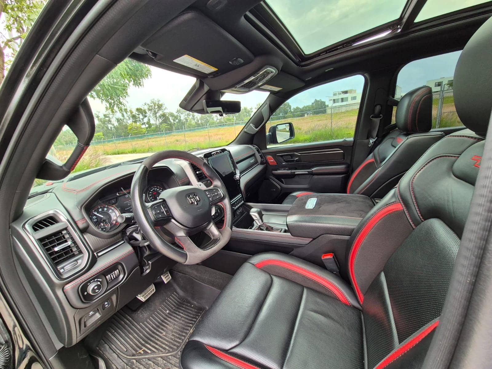 Ram TRX 2022 crew cab
