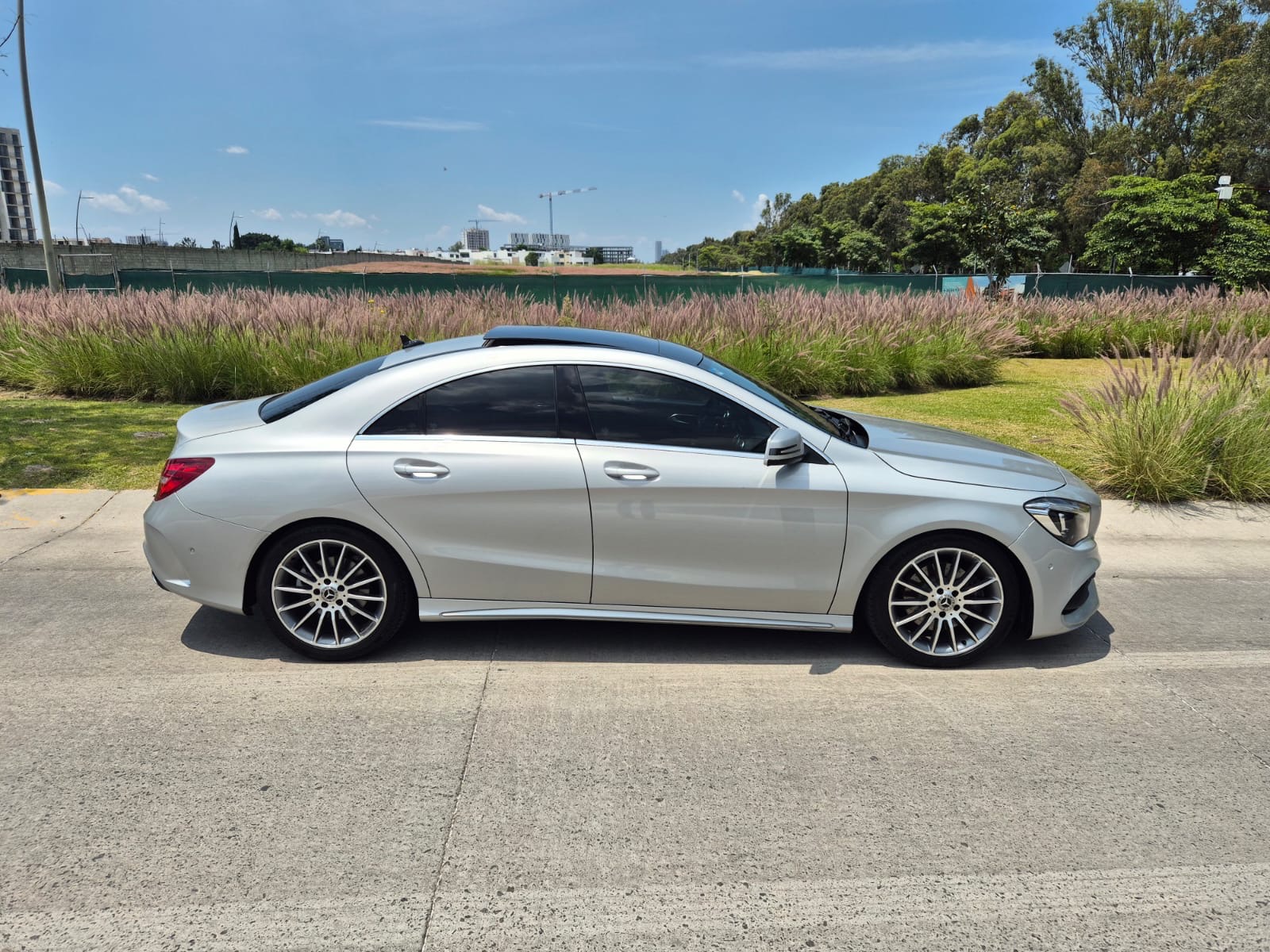 Mercedes Benz CLA 250 2019