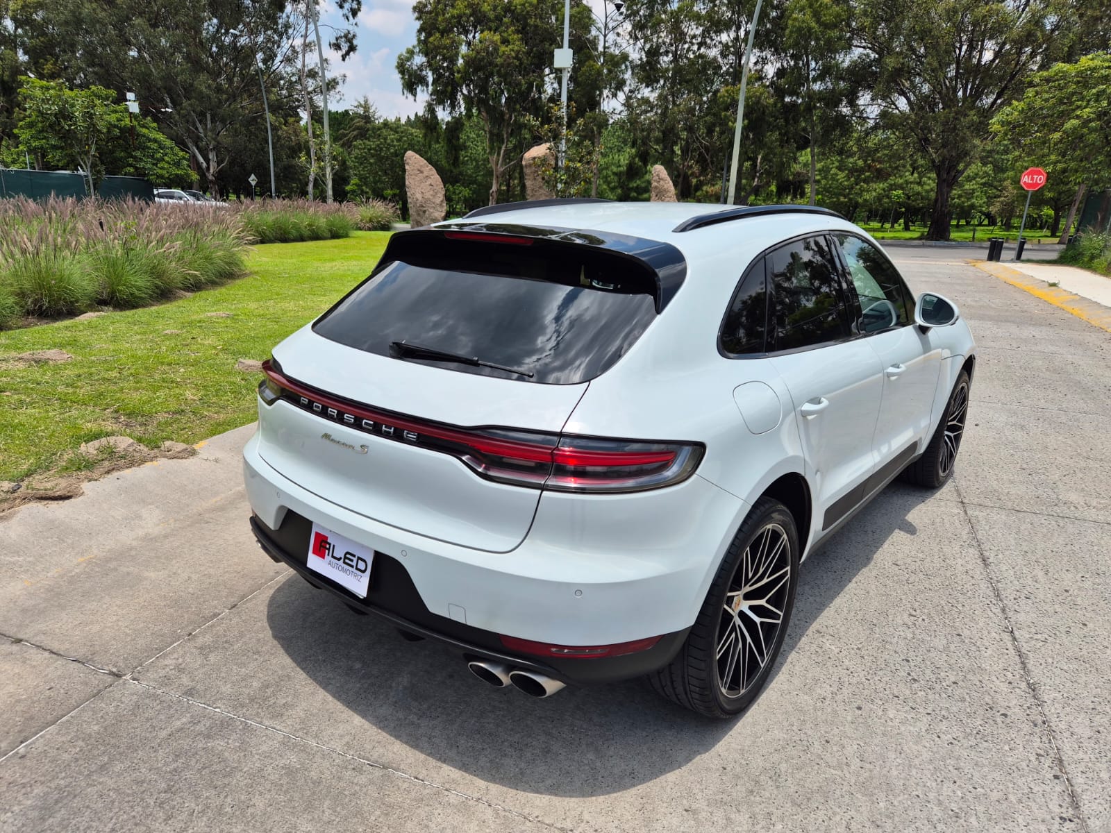 Porsche Macan S 2020