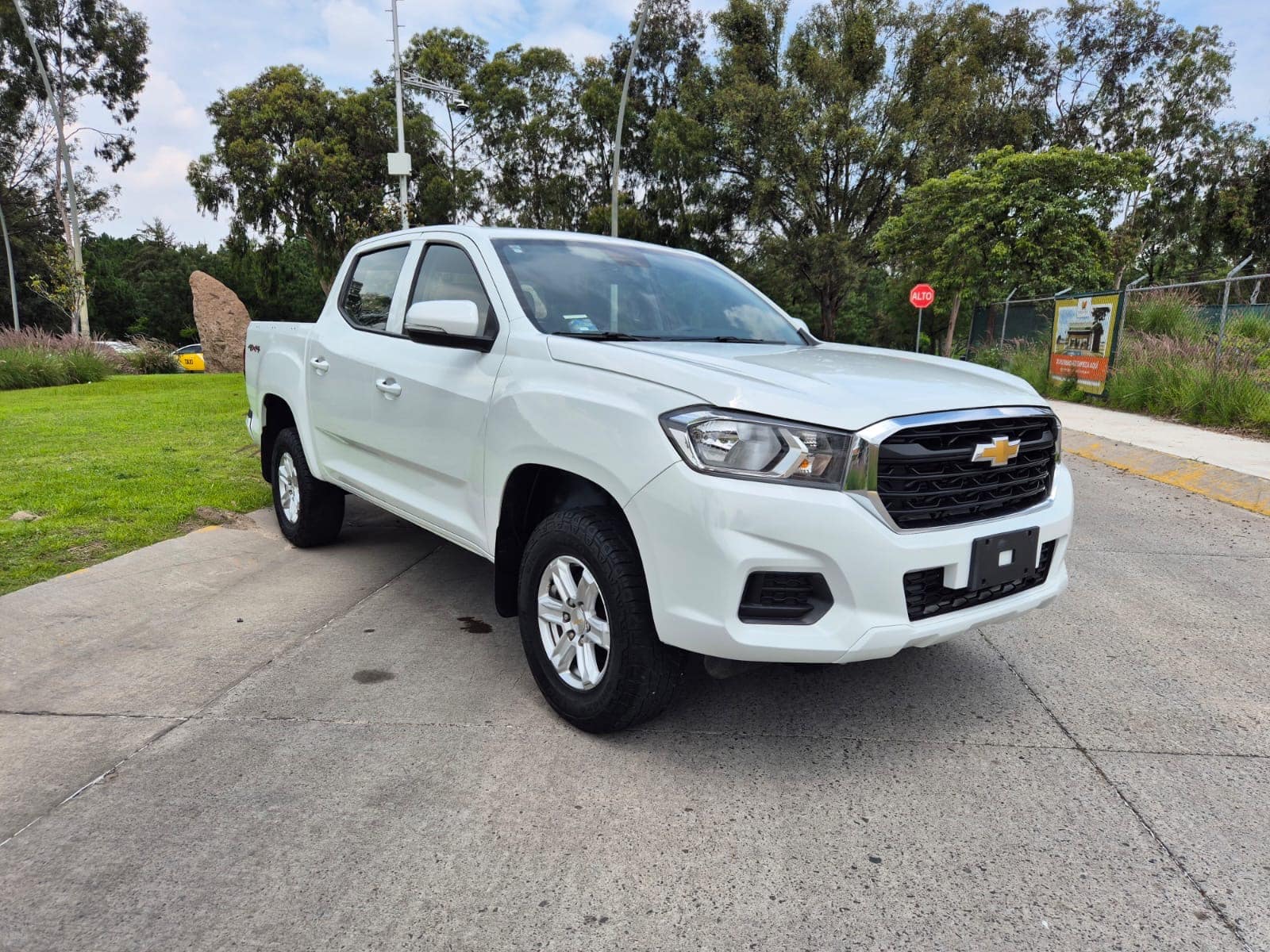 Chevrolet S-10 LT crew cab 2024