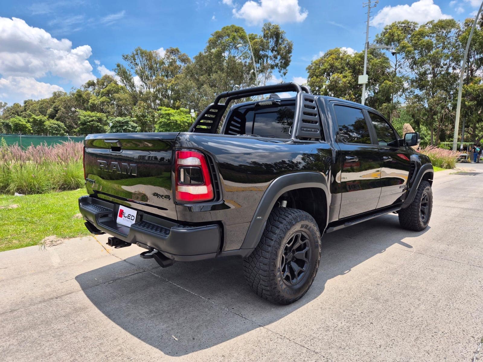 Ram TRX 2022 crew cab