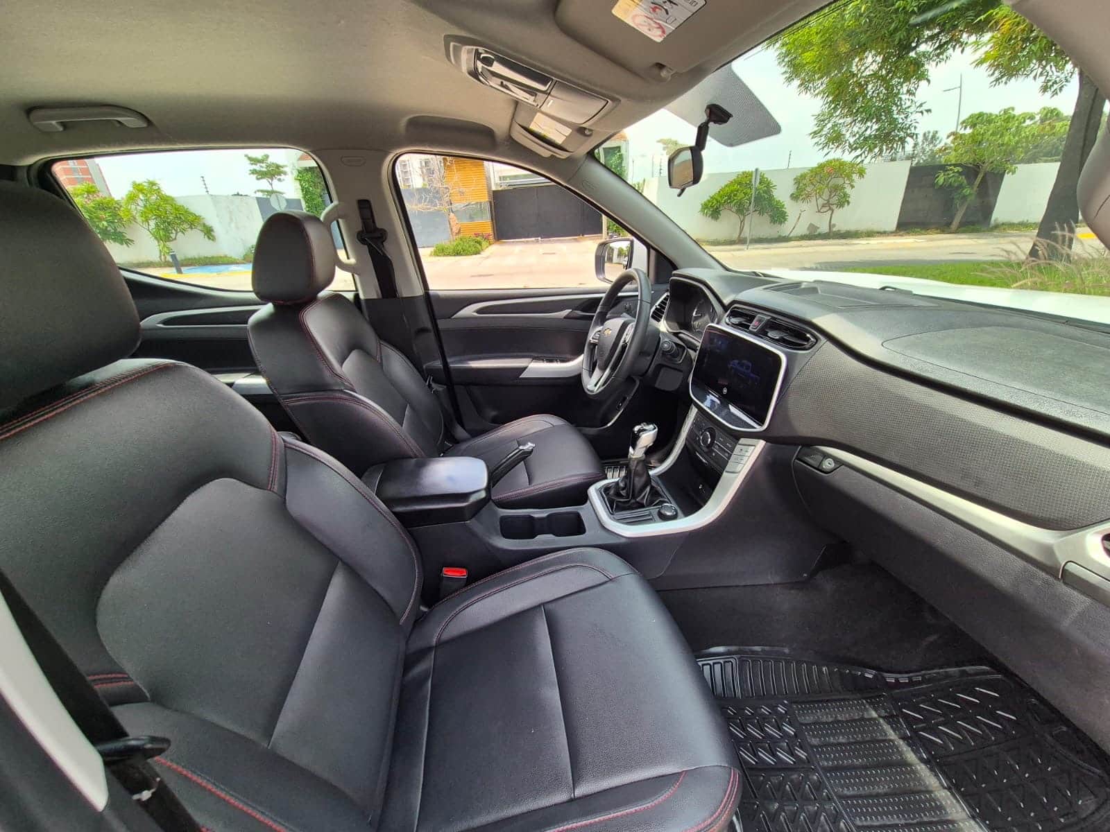 Chevrolet S-10 LT crew cab 2024