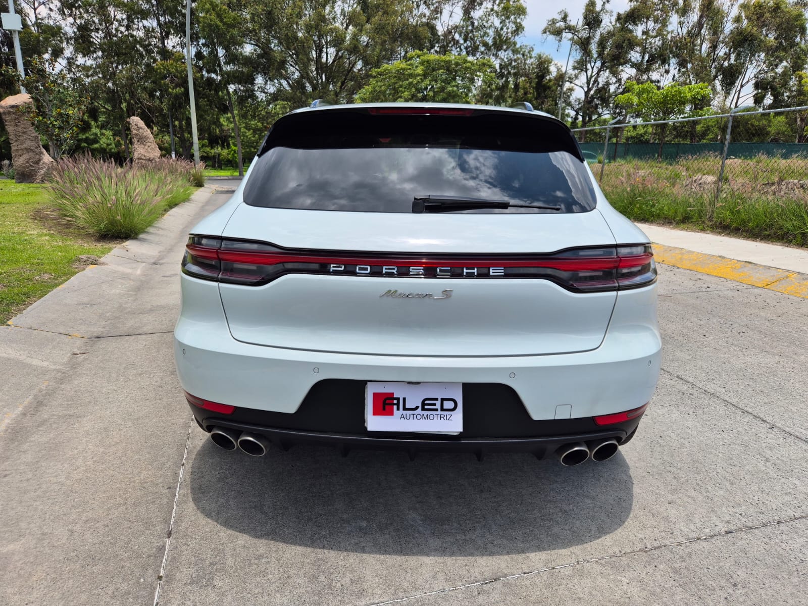 Porsche Macan S 2020