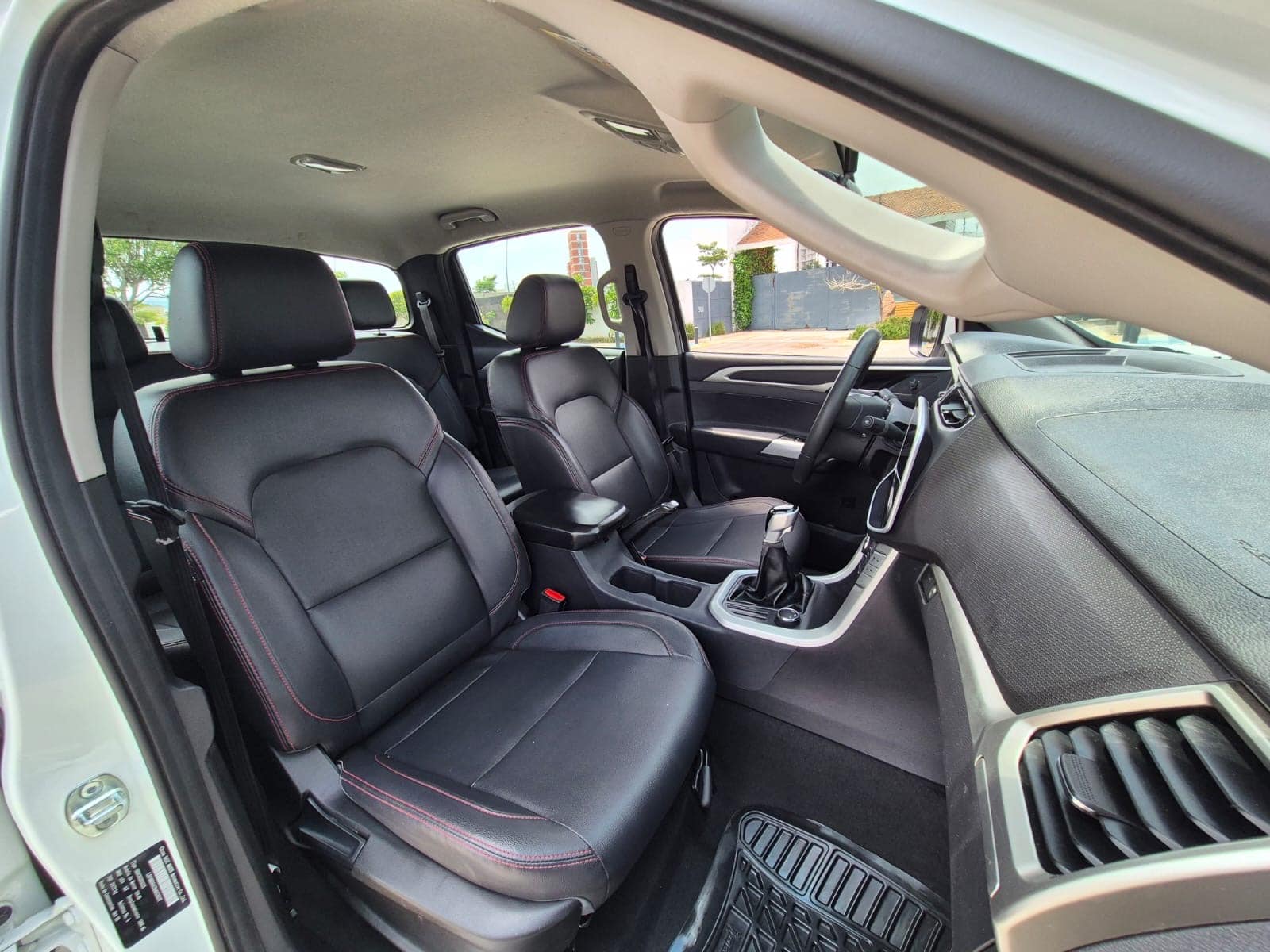 Chevrolet S-10 LT crew cab 2024