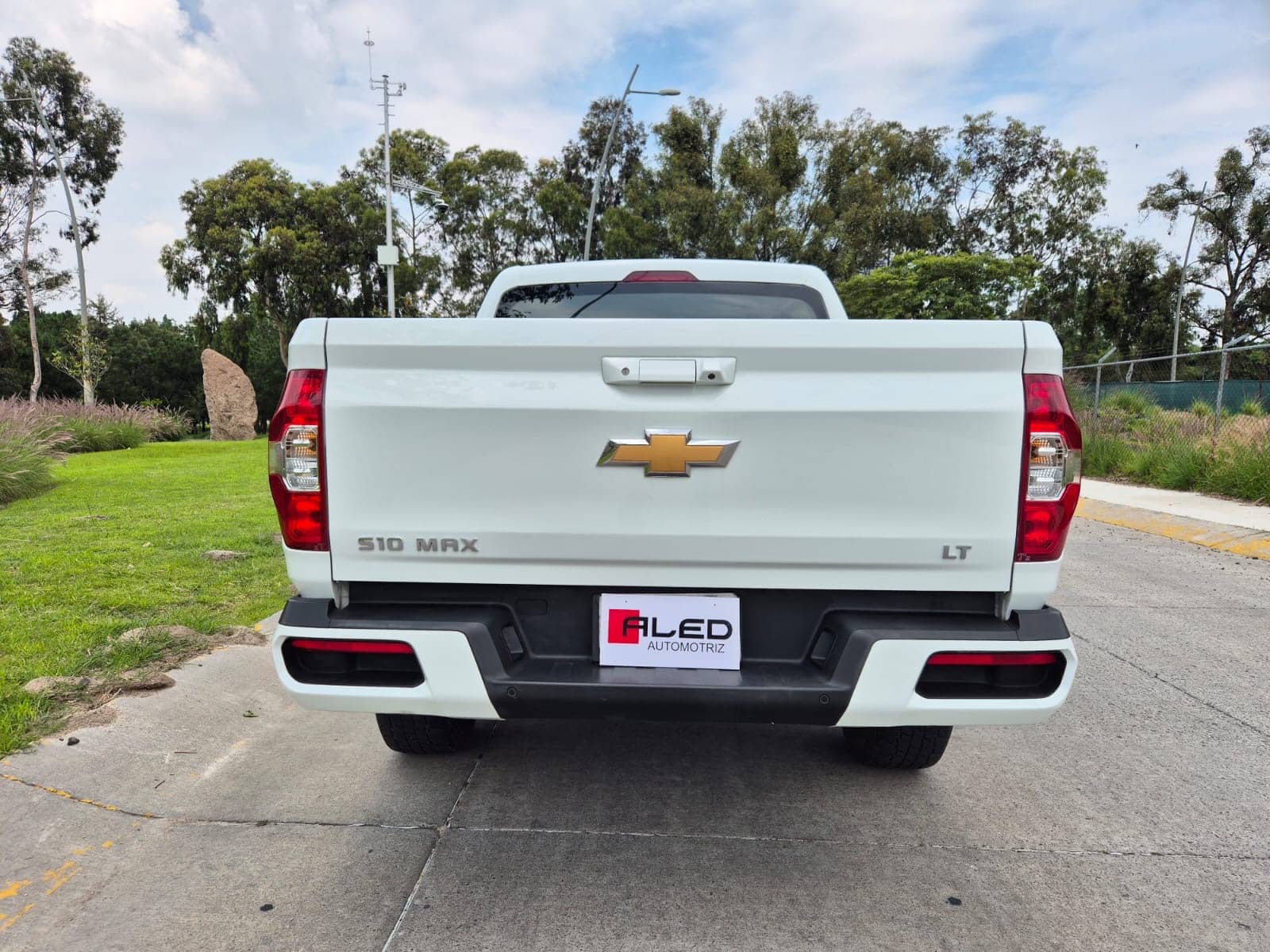 Chevrolet S-10 LT crew cab 2024